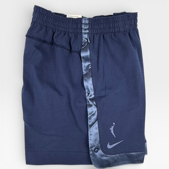 NIKE Indiana Fever WNBA Women's Basketball Shorts Loose Fit Size M Navy Blue NWT - Picture 2 of 12